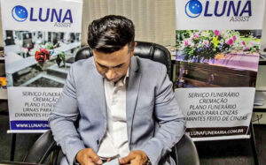 Luna Assist WhatsApp